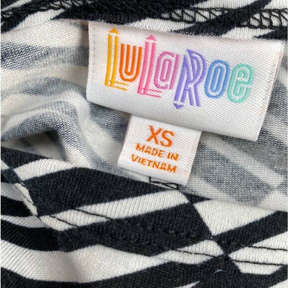 LuLaRoe Women's Black White Stripes Short Sleeves Scoop Neck Swing Dress XS - Picture 4 of 5